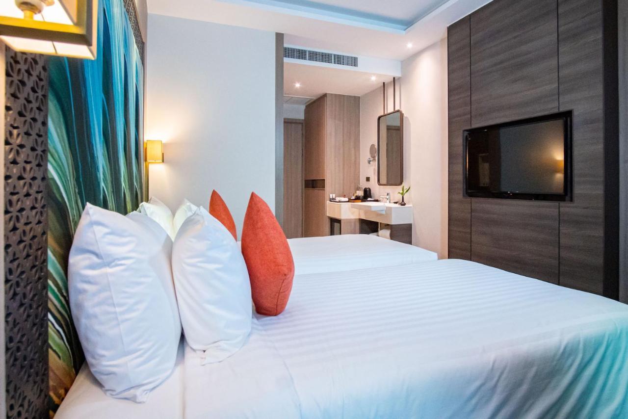 Skyview Resort Phuket Patong Beach Ngoại thất bức ảnh Deluxe Room