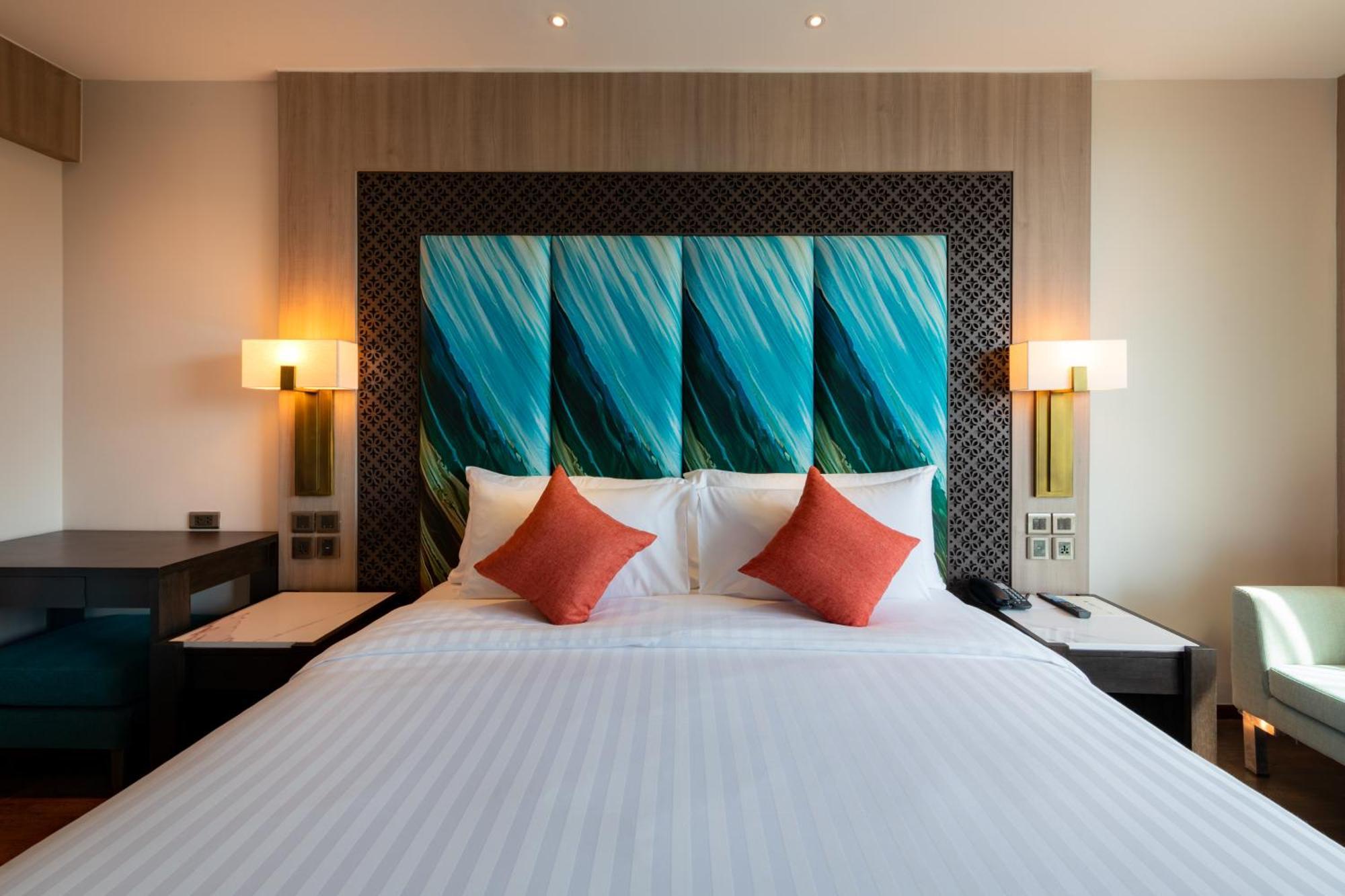 Skyview Resort Phuket Patong Beach Ngoại thất bức ảnh Deluxe Room